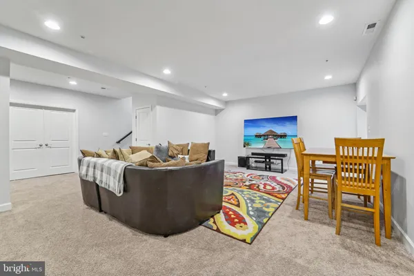 $1,900,000 | 7102 Deer Valley Road, Highland, MD 20777