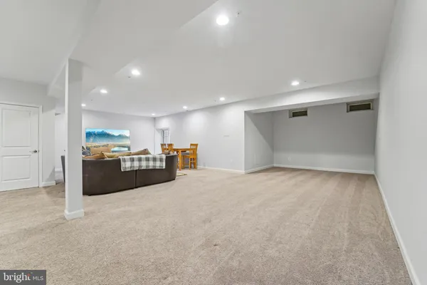 $1,900,000 | 7102 Deer Valley Road, Highland, MD 20777