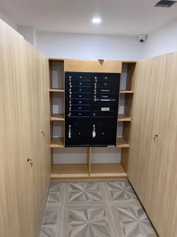 $6,000 | 32-57 38th Street, Unit 1B | Astoria