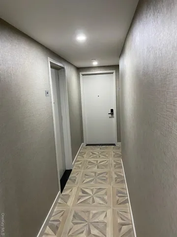 $6,000 | 32-57 38th Street, Unit 1B | Astoria