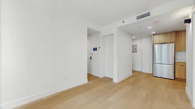 $6,000 | 32-57 38th Street, Unit 1B | Astoria