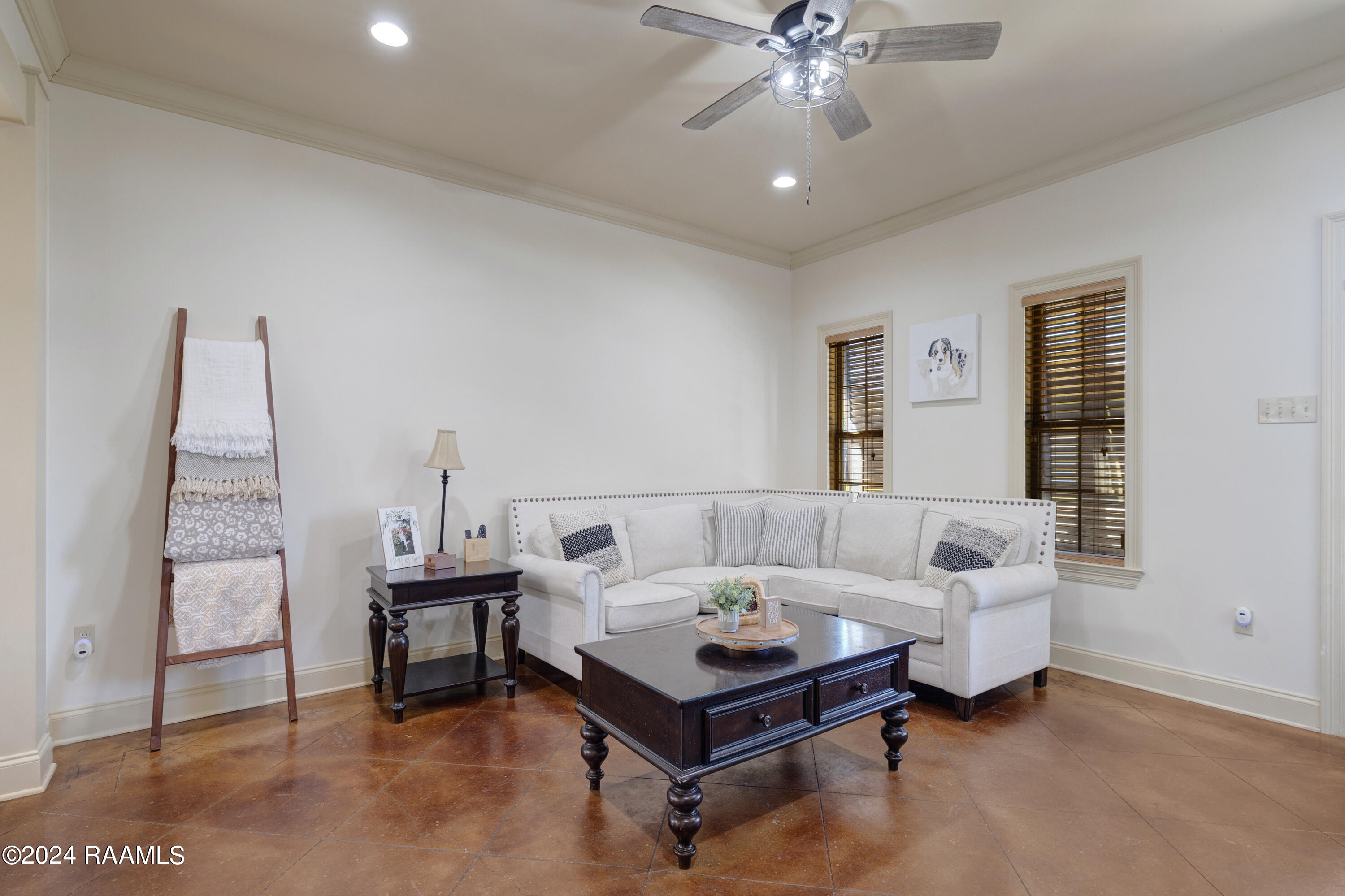 911 Russo Road New Iberia, LA 70563 - Photo 3 of 25 911 Russo-4