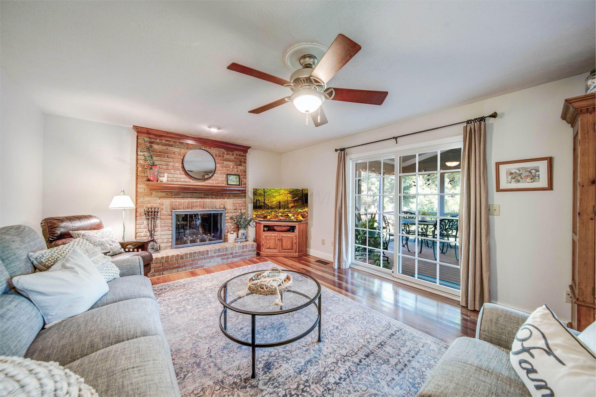 3377 River Narrows Road Hilliard, OH 43026 - Photo 29 of 94 Family Room