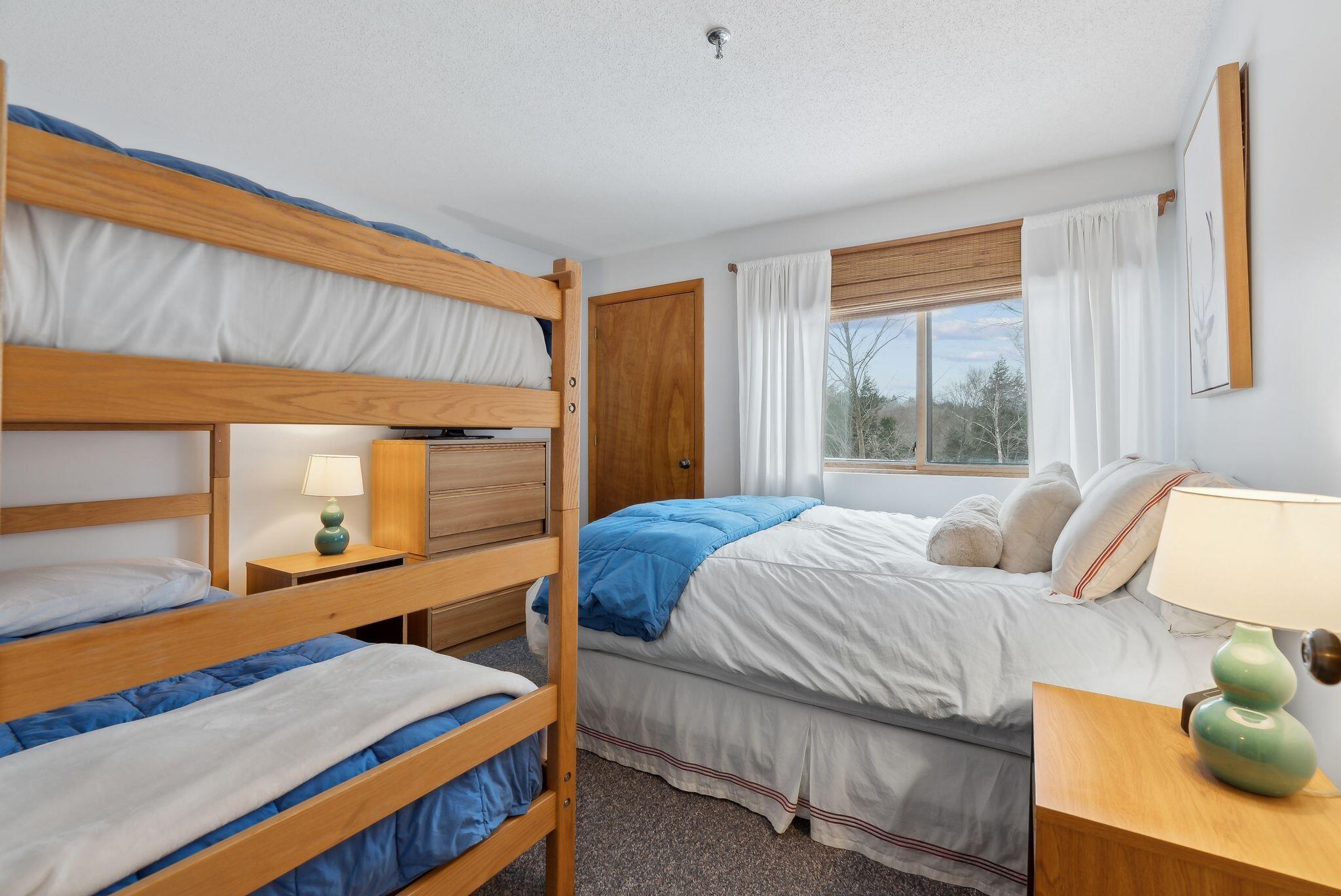 372 Skiway Road, Unit 108 Newry, ME 04261 - Photo 19 of 29 30_DSC02001