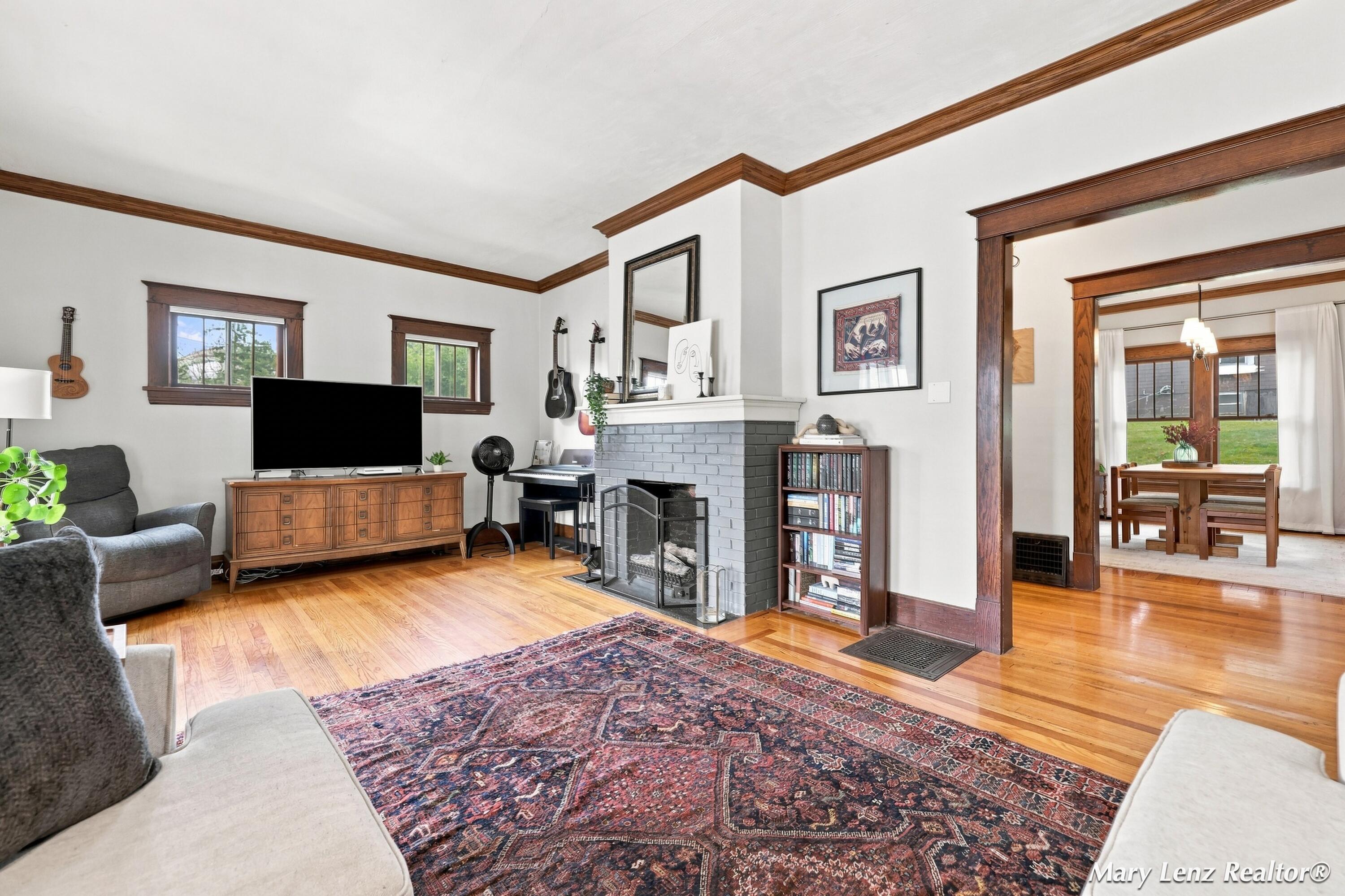 110 East State Road Hastings, MI 49058 - Photo 11 of 36 Living Room