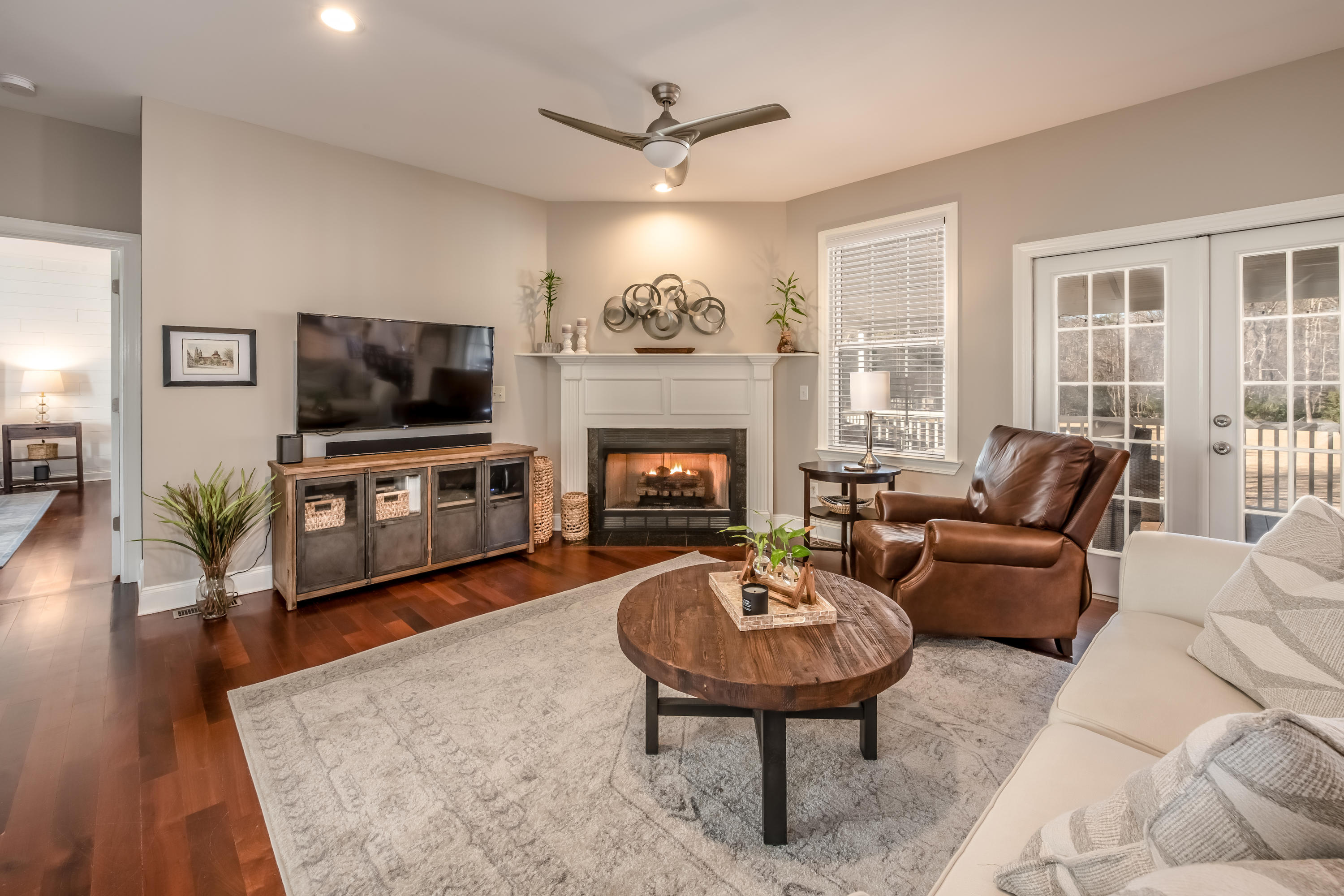 174 Columns Road Summerville, SC 29483 - Photo 12 of 69 174 Columns Rd Summerville SC 29483 ivin