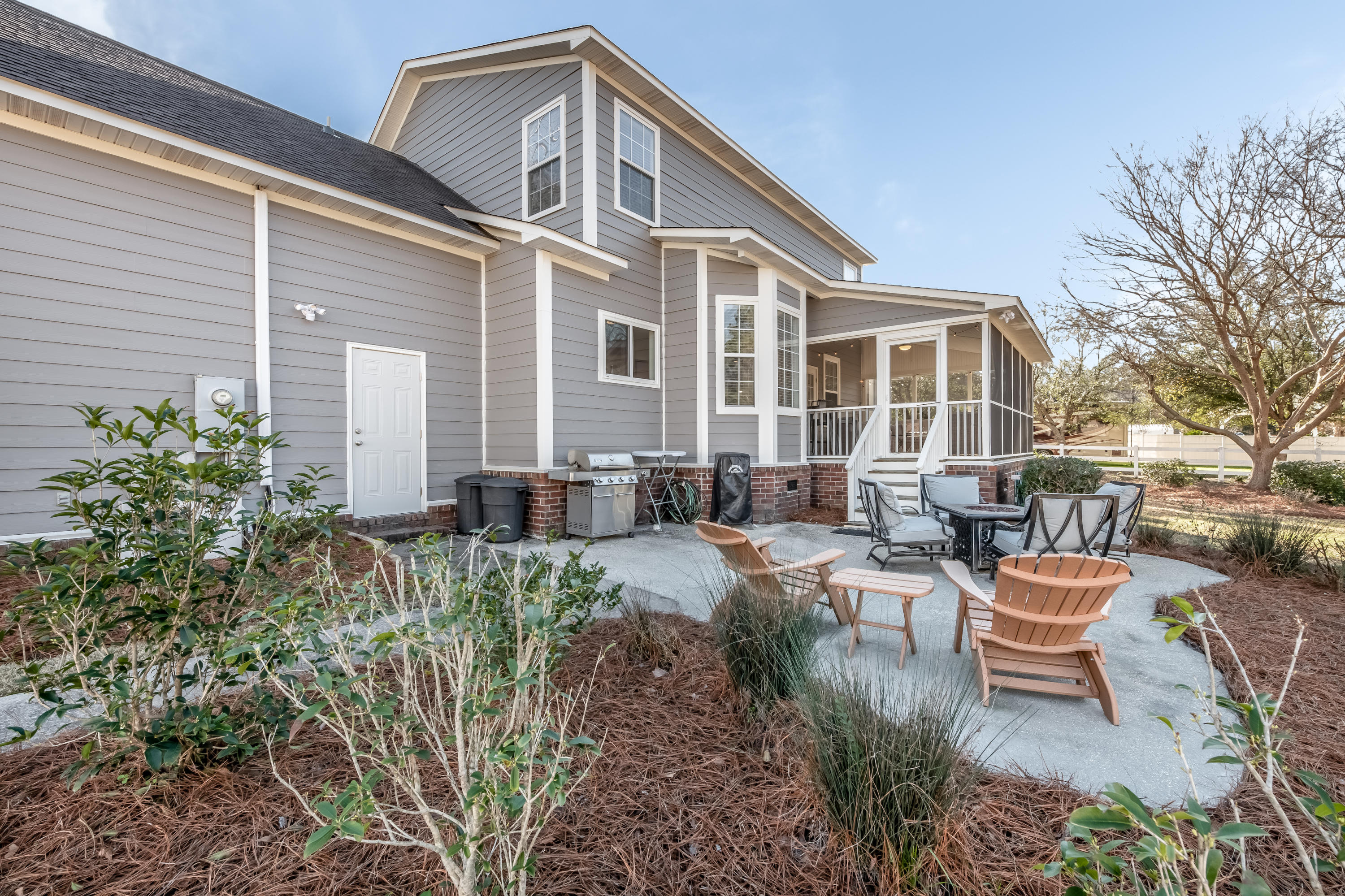 174 Columns Road Summerville, SC 29483 - Photo 54 of 69 174 Columns Rd Summerville SC 29483 back