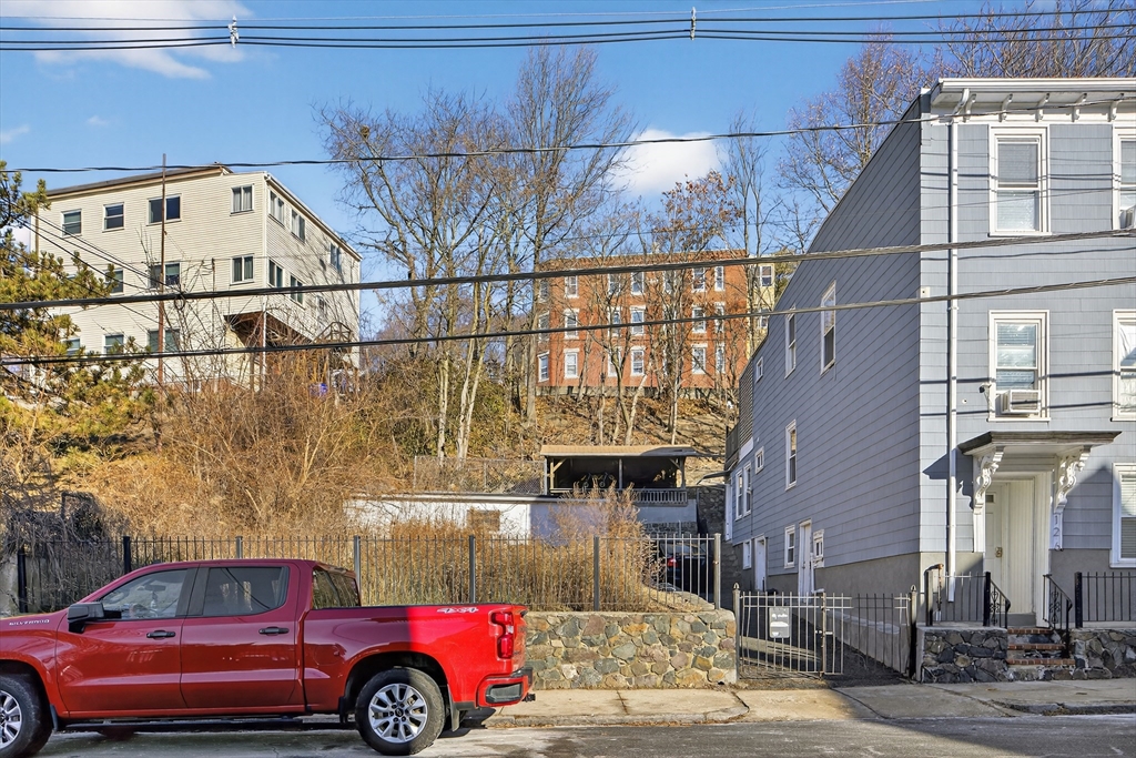 124 Leyden Street Boston, MA 02128 - Photo 2 of 4