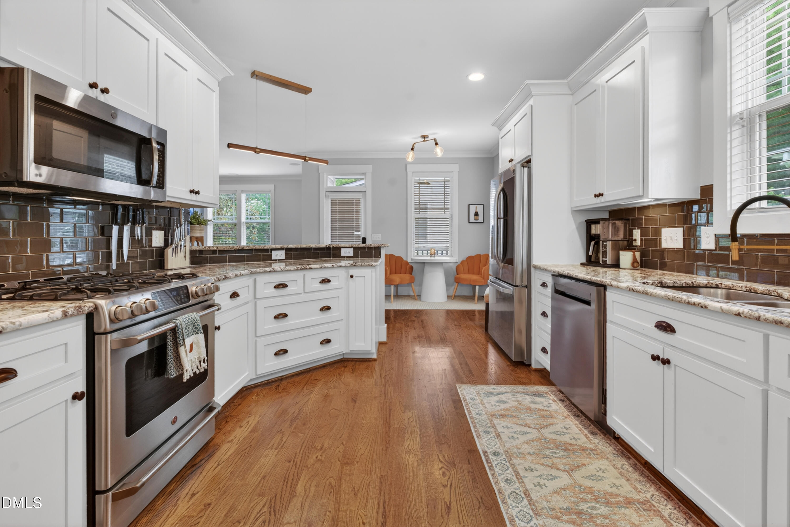 129 Hudson Street Raleigh, NC 27608 - Photo 9 of 62