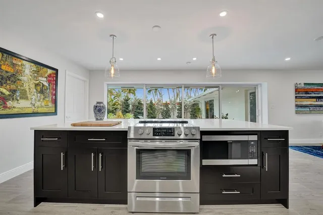 $6,750 | 2030 Northeast 62nd Street, Fort Lauderdale, FL 33308