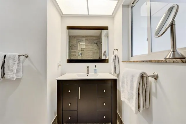 $6,750 | 2030 Northeast 62nd Street, Fort Lauderdale, FL 33308