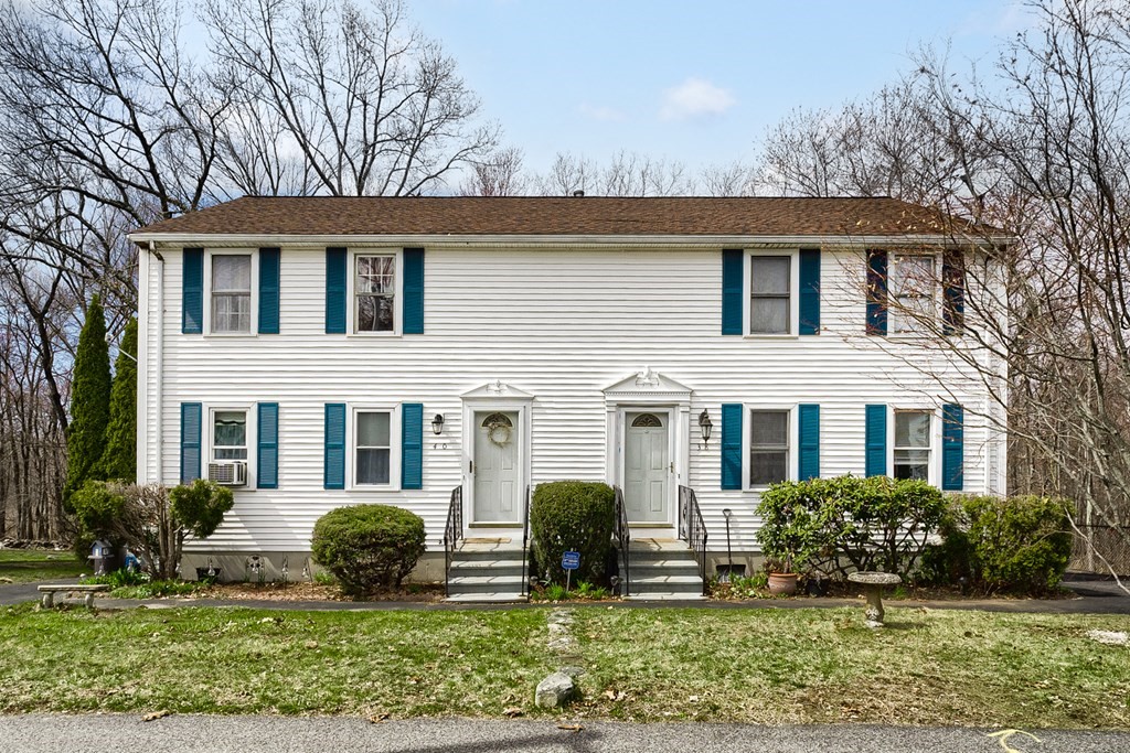 40 Vincent Circle Worcester, MA 01604 - Photo 1 of 14 Gallery Image 1