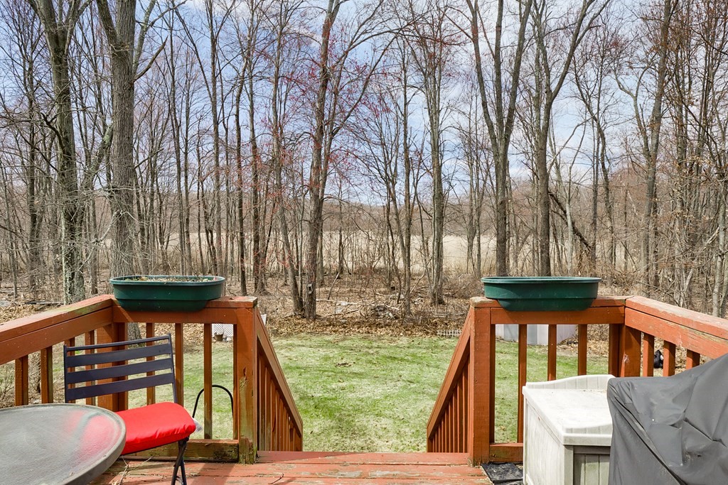 40 Vincent Circle Worcester, MA 01604 - Photo 13 of 14 Gallery Image 13