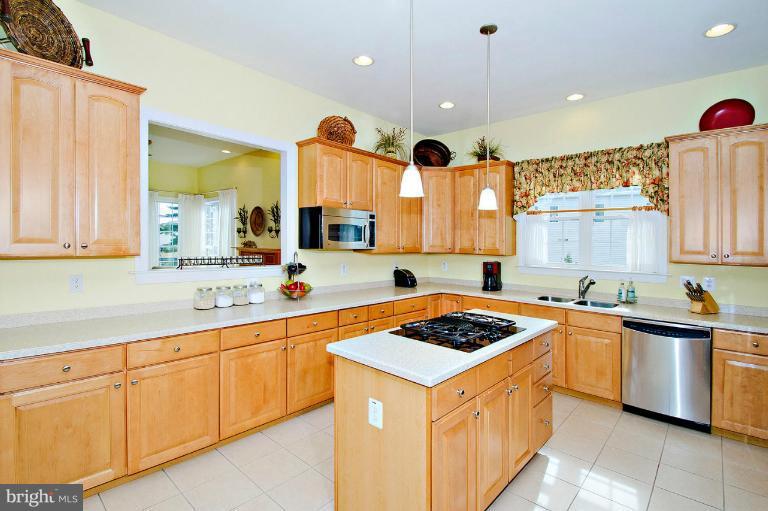 5209 East Joppa Road Perry Hall, MD 21128 - Photo 23 of 30 Kitchen