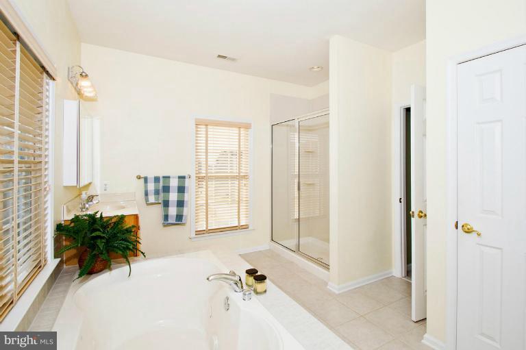 5209 East Joppa Road Perry Hall, MD 21128 - Photo 25 of 30 Bath (Master)