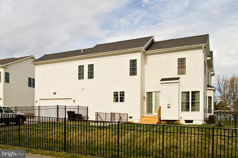 5209 East Joppa Road Perry Hall, MD 21128 - Photo 28 of 30 Exterior (Rear)