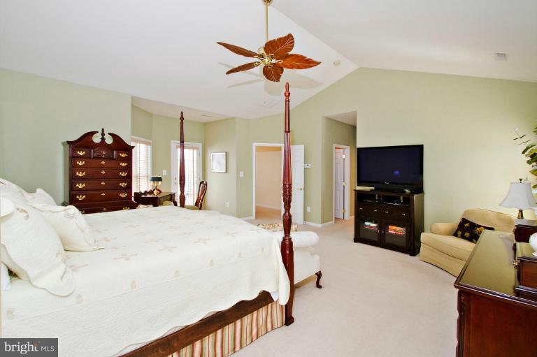 5209 East Joppa Road Perry Hall, MD 21128 - Photo 4 of 30 Bedroom (Master)