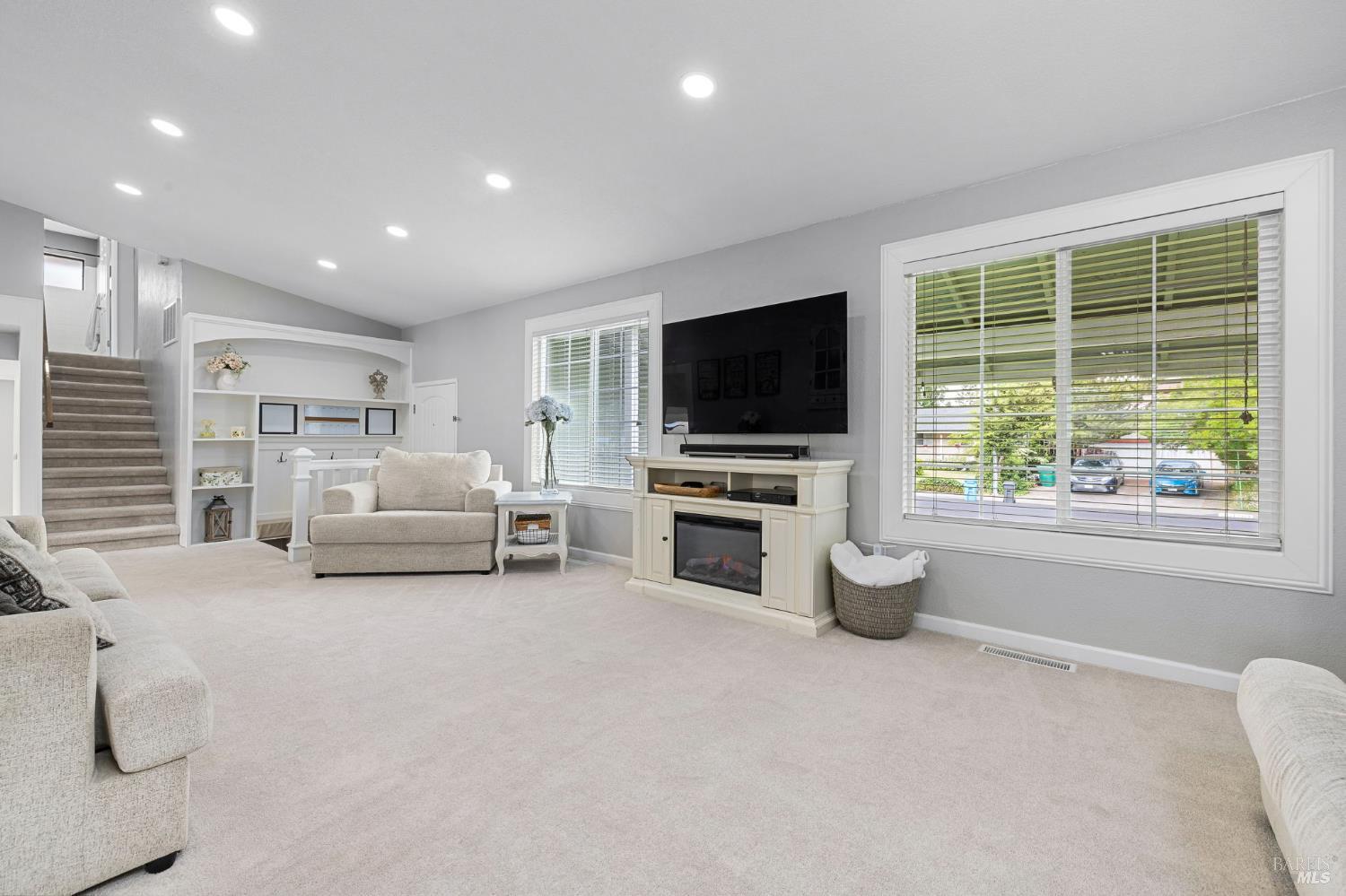 5328 Daniel Drive Rohnert Park, CA 94928 - Photo 5 of 42 a living room with furniture and a flat screen tv