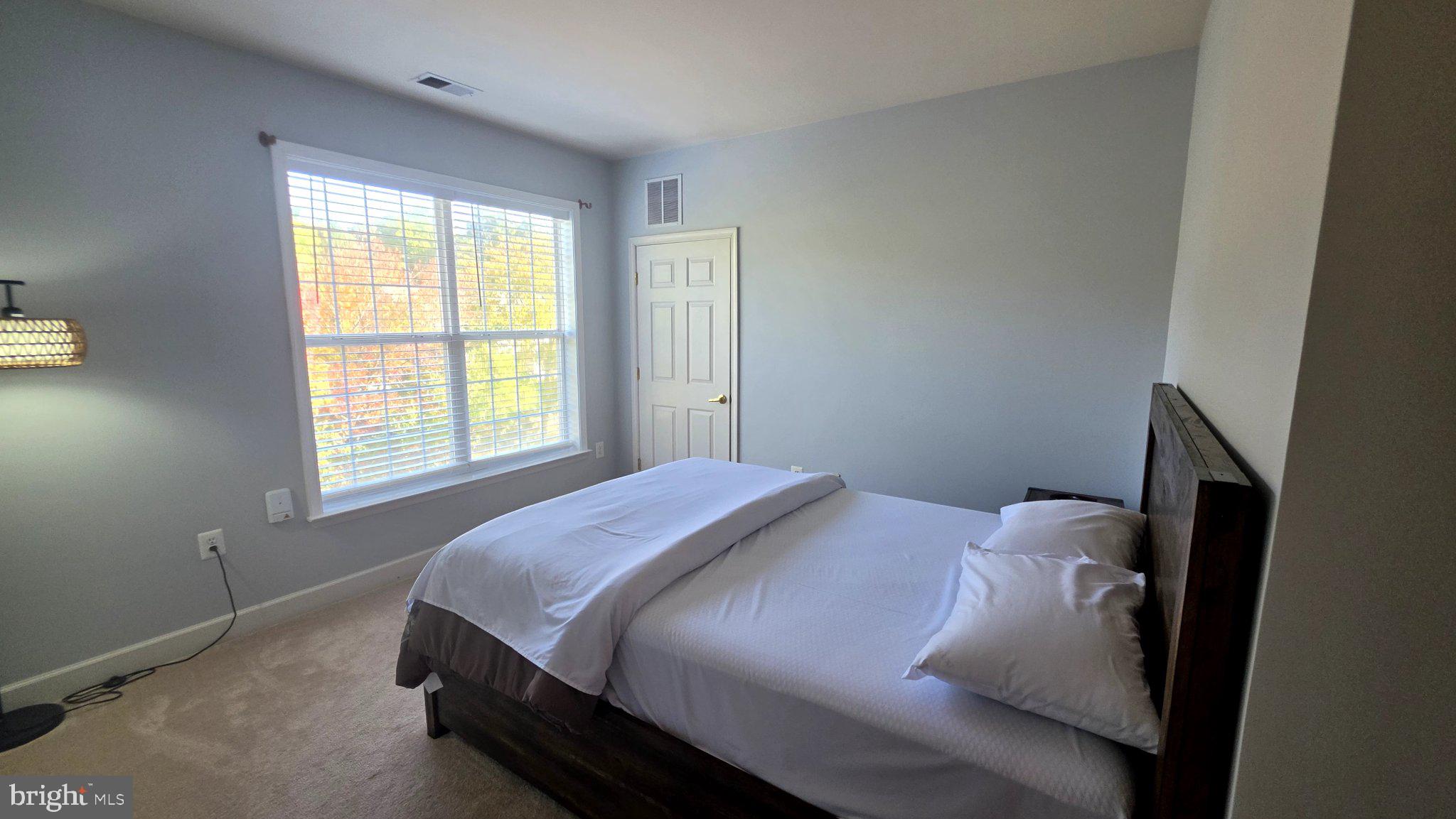 11924 Darnestown Road, Unit 204 Gaithersburg, MD 20878 - Photo 10 of 35 Gallery Image 10