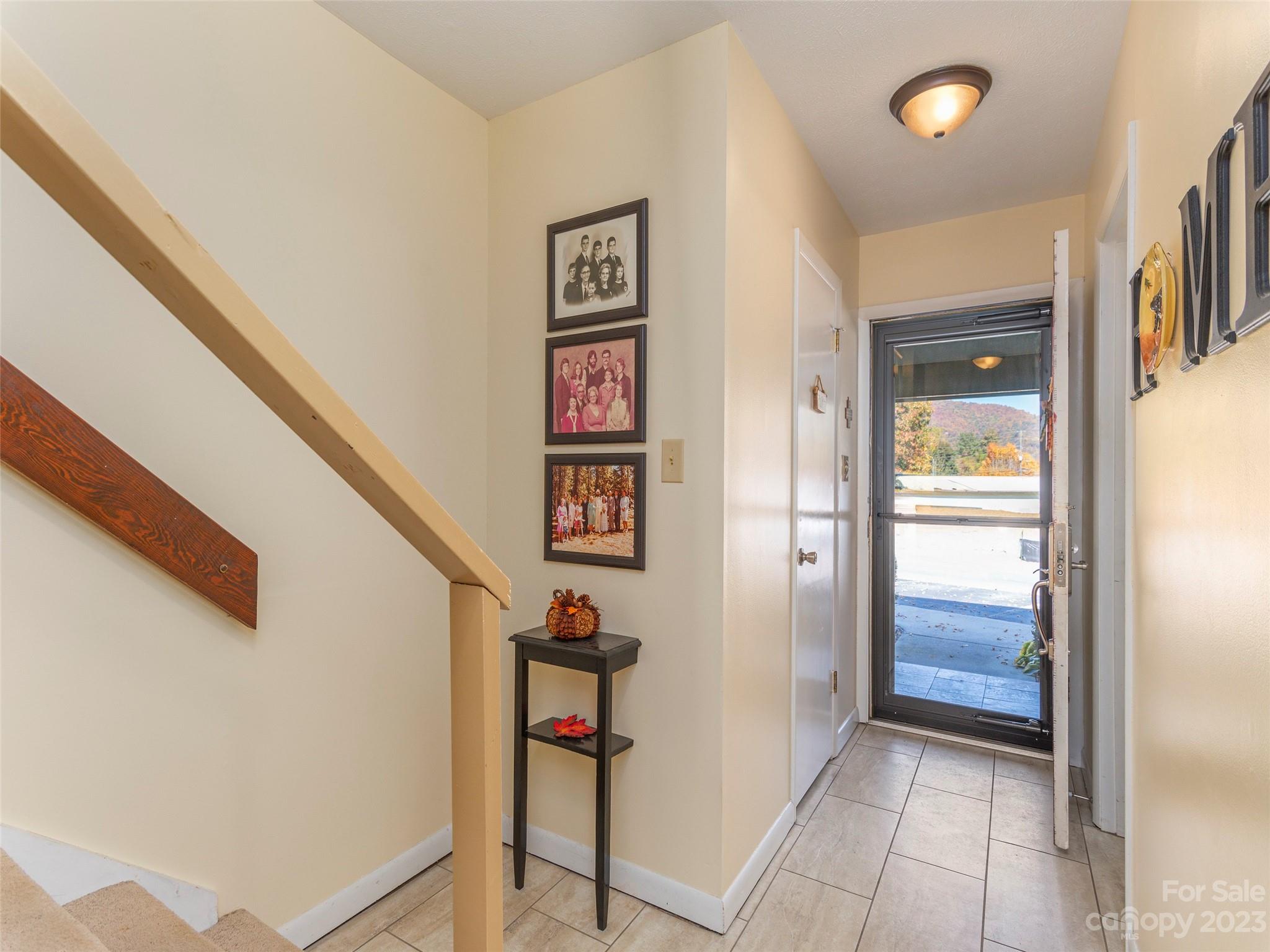 70 Ninevah Road Waynesville, NC 28786 - Photo 2 of 19 Gallery Image 2