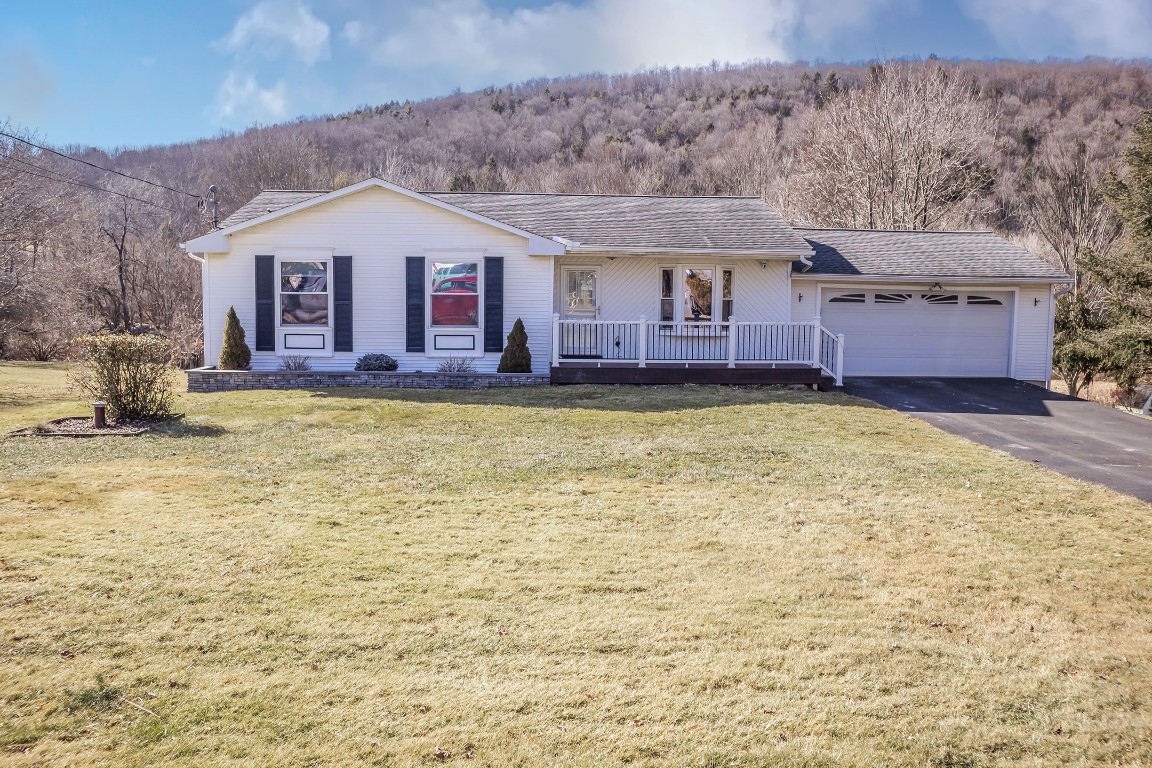 17 Hardie Road Conklin, NY 13748 - Photo 1 of 47 Gallery Image 1