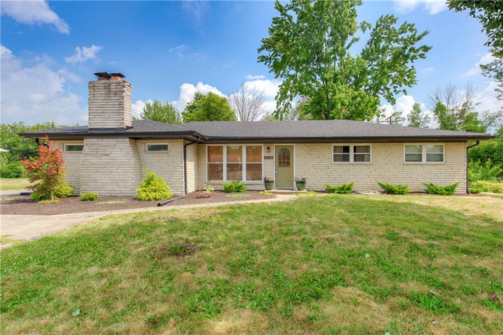 829 Coach Road Indianapolis, IN 46227 - Photo 1 of 28 Gallery Image 1