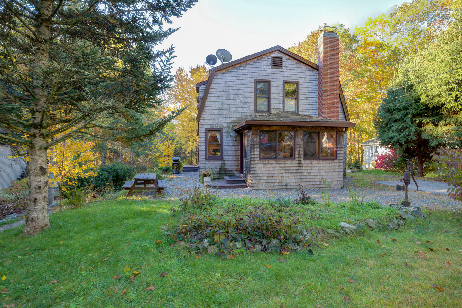 51 Captain Thomas Road Ogunquit, ME 03907 - Photo 3 of 44 pic-3