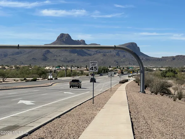 $8,240,000 | 6925 West Twin Peaks At I-10 Boulevard, Tucson, AZ 85743