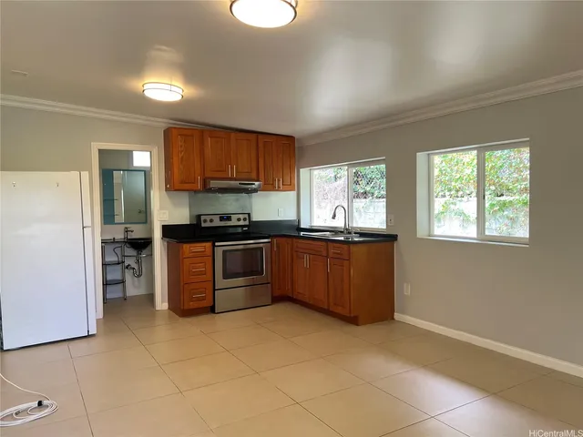 $1,250,000 | 98-163 Kaulike Drive, Pearl City, HI 96782