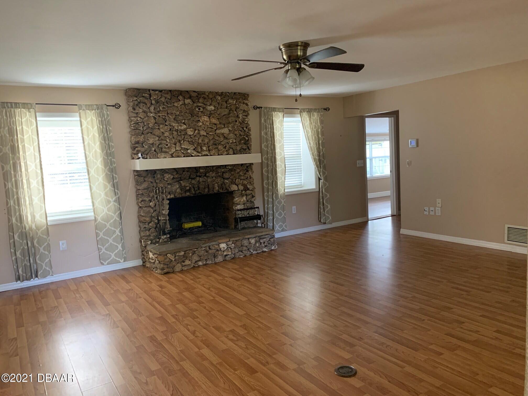 4457 Daugharty Road DeLand, FL 32724 - Photo 3 of 5 LR