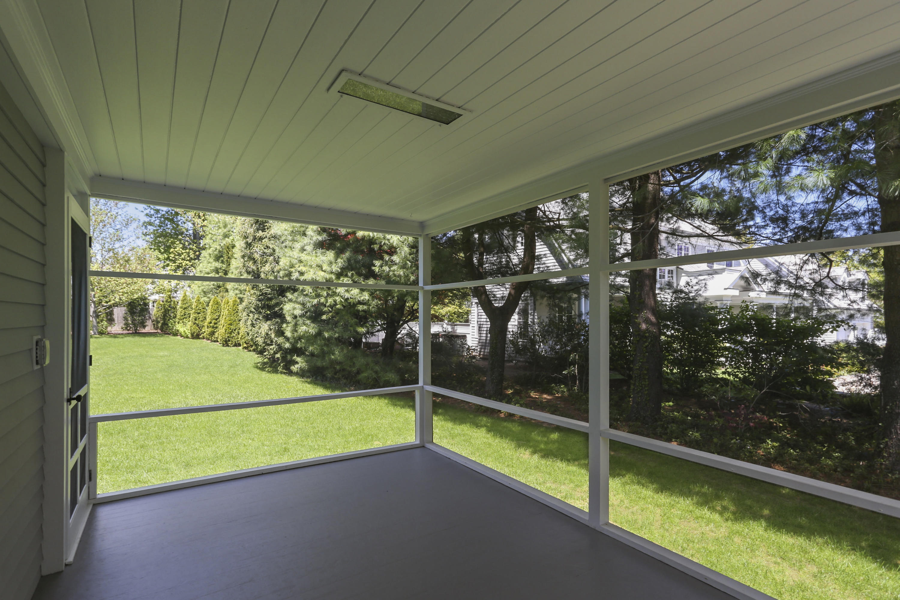 27 Brooks Road New Canaan, CT 06840 - Photo 34 of 40 035-photo-screen-porch-8286153