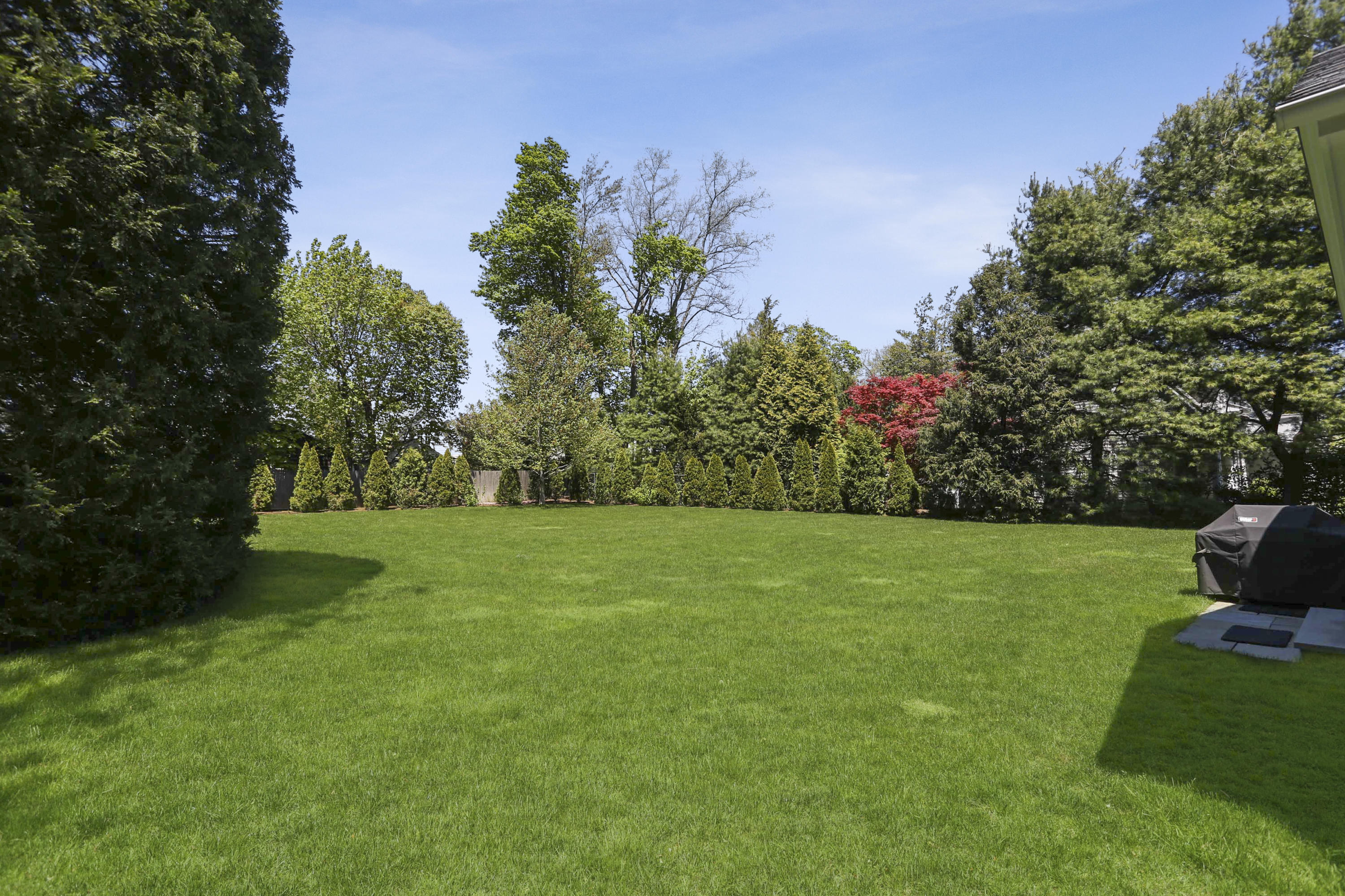 27 Brooks Road New Canaan, CT 06840 - Photo 36 of 40 037-photo-rear-view-8286152