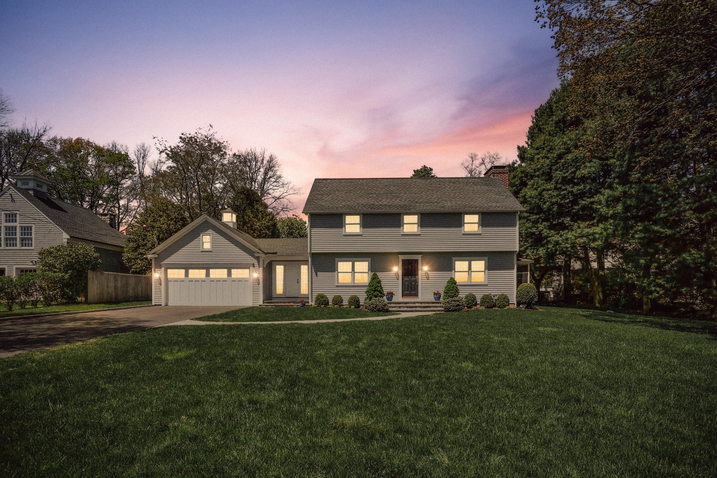 27 Brooks Road New Canaan, CT 06840 - Photo 4 of 40 003-photo-front-view-8286160