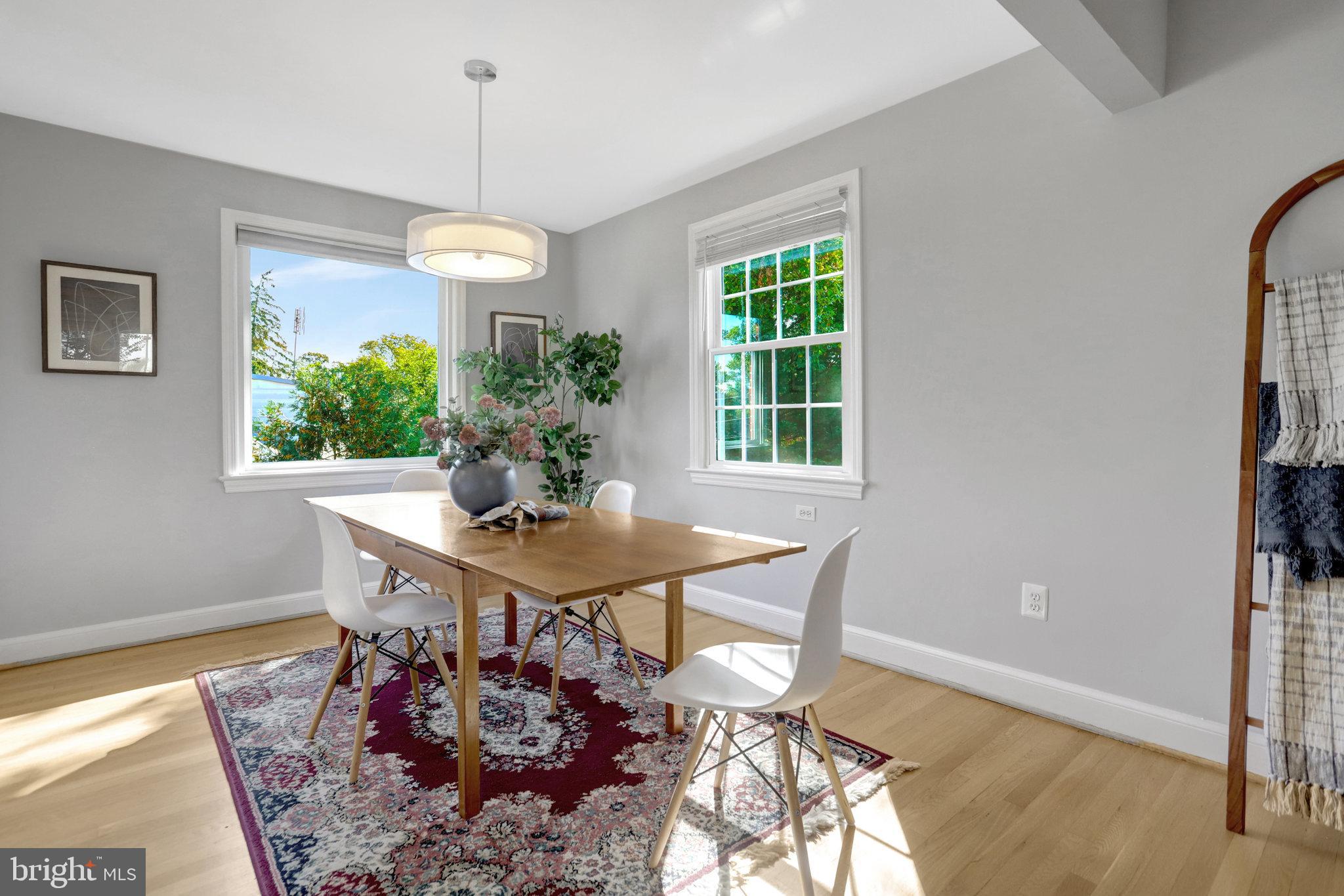 2911 Edgehill Drive Alexandria, VA 22302 - Photo 10 of 38 a view of a dining room with furniture window and outside view