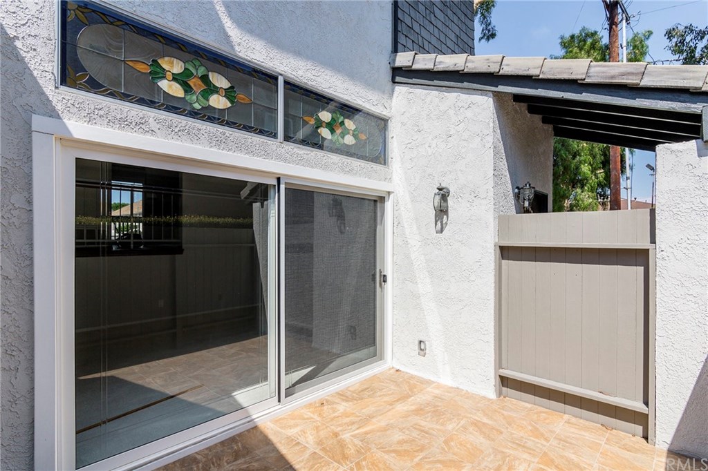 116 South Broadway, Unit E Redondo Beach, CA 90277 - Photo 4 of 17