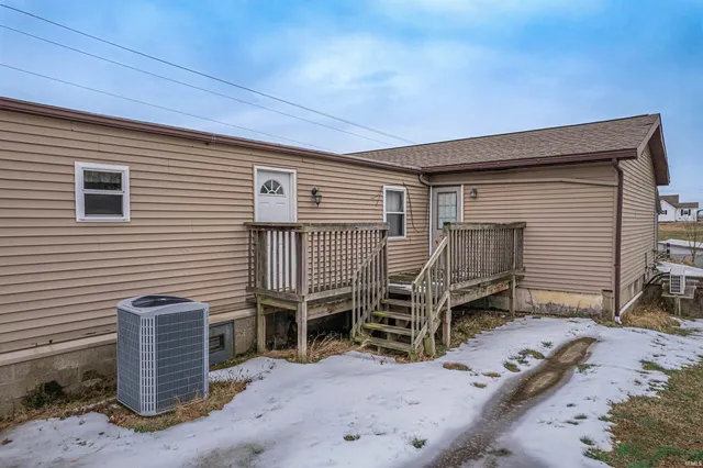 $96,000 | 5100 Haines Road, Wadesville, IN 47638