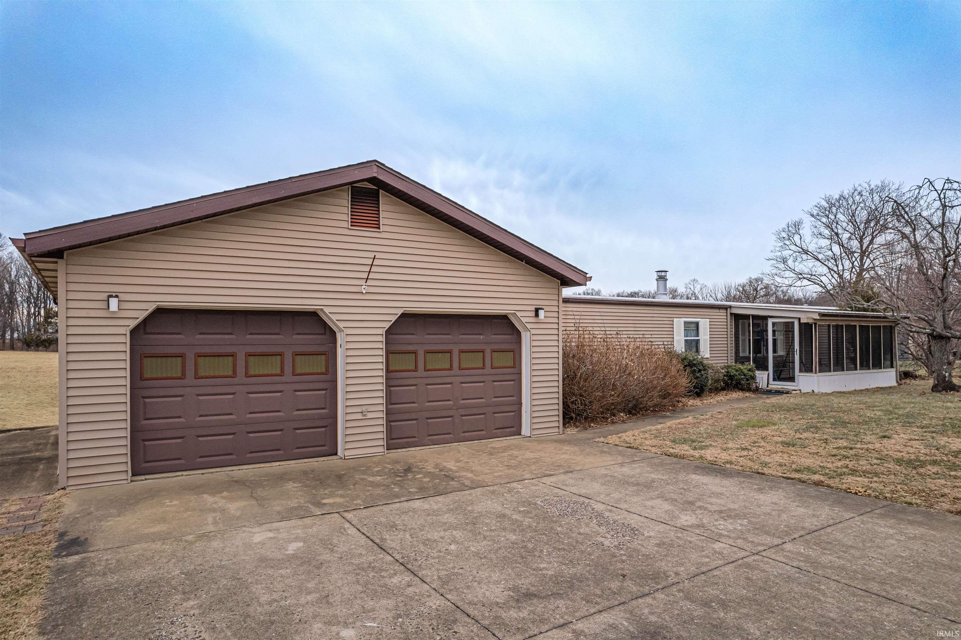 5100 Haines Road Wadesville, IN 47638 - Photo 4 of 34