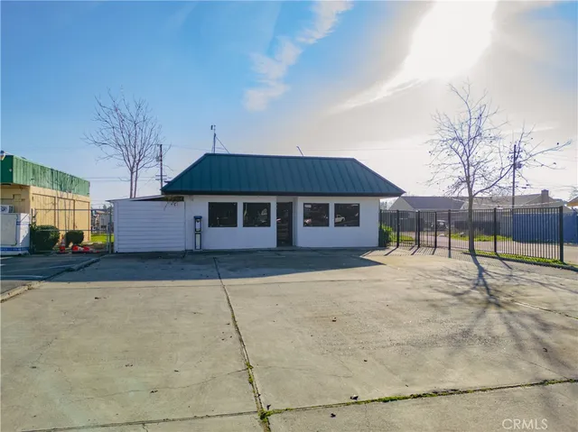 $479,000 | 2317 Blossom Street, Dos Palos, CA 93620