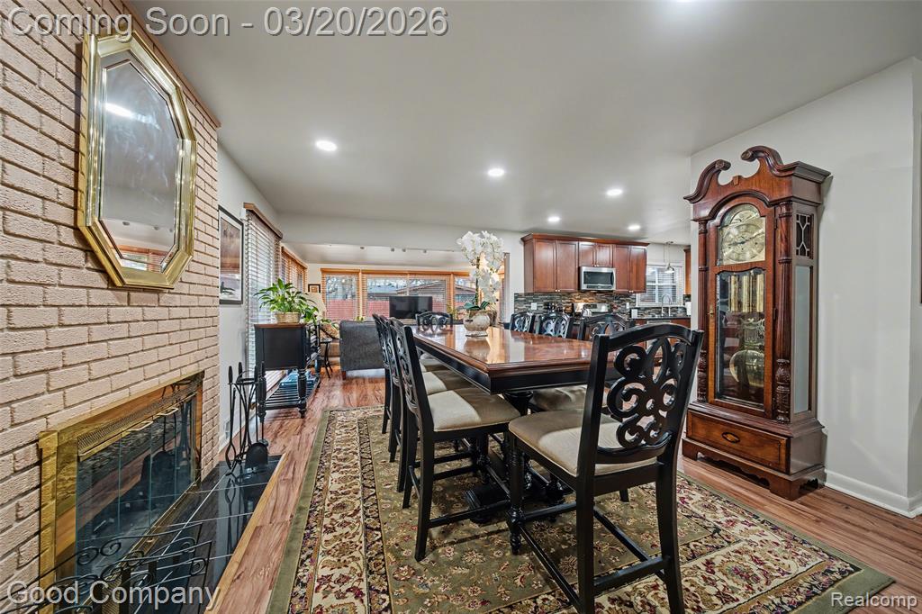29661 Chelmsford Road Southfield, MI 48076 - Photo 4 of 30 Gallery Image 4