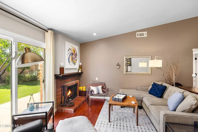 $885,000 | 5 Beatty Place, Newbury Park, CA 91320