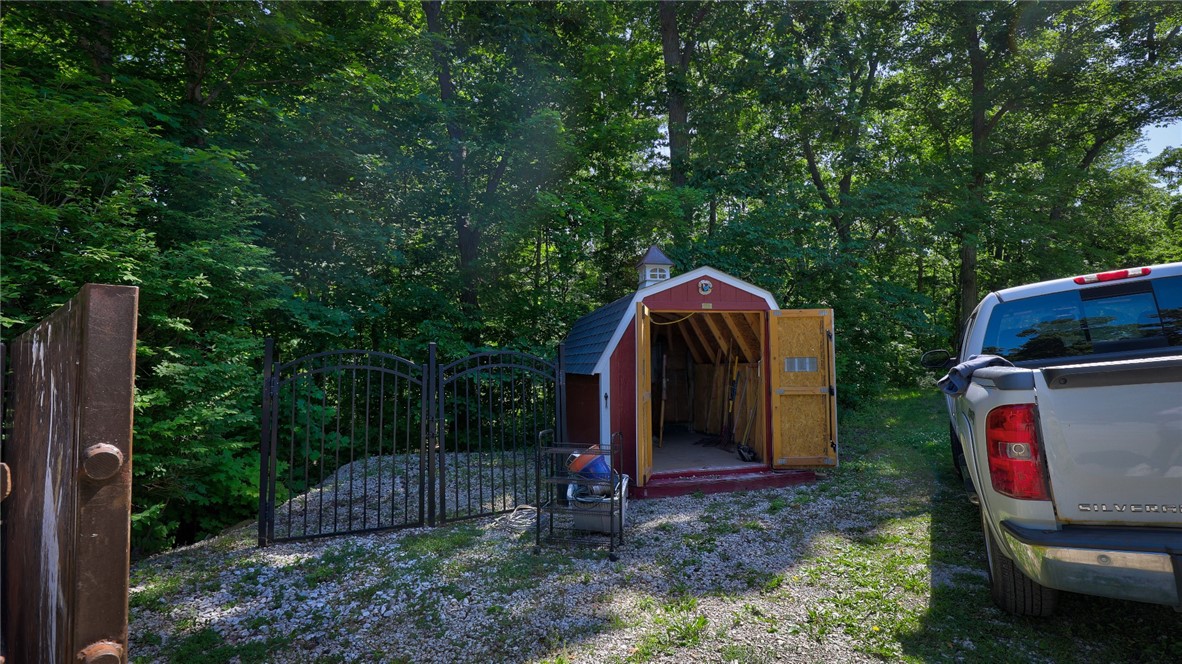 4600 Benton Road Mount Zion, IL 62549 - Photo 34 of 41