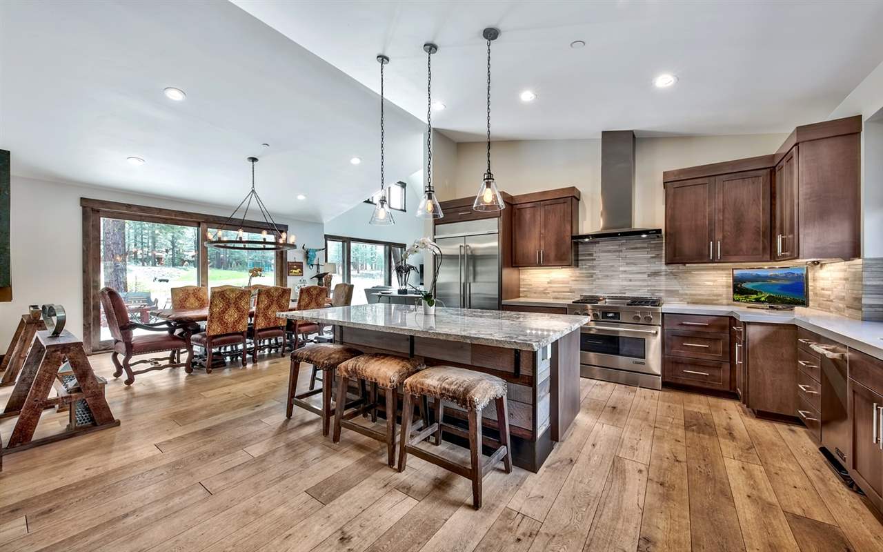 11011 Ghirard Road Truckee, CA 96161 - Photo 9 of 21 Gallery Image 9