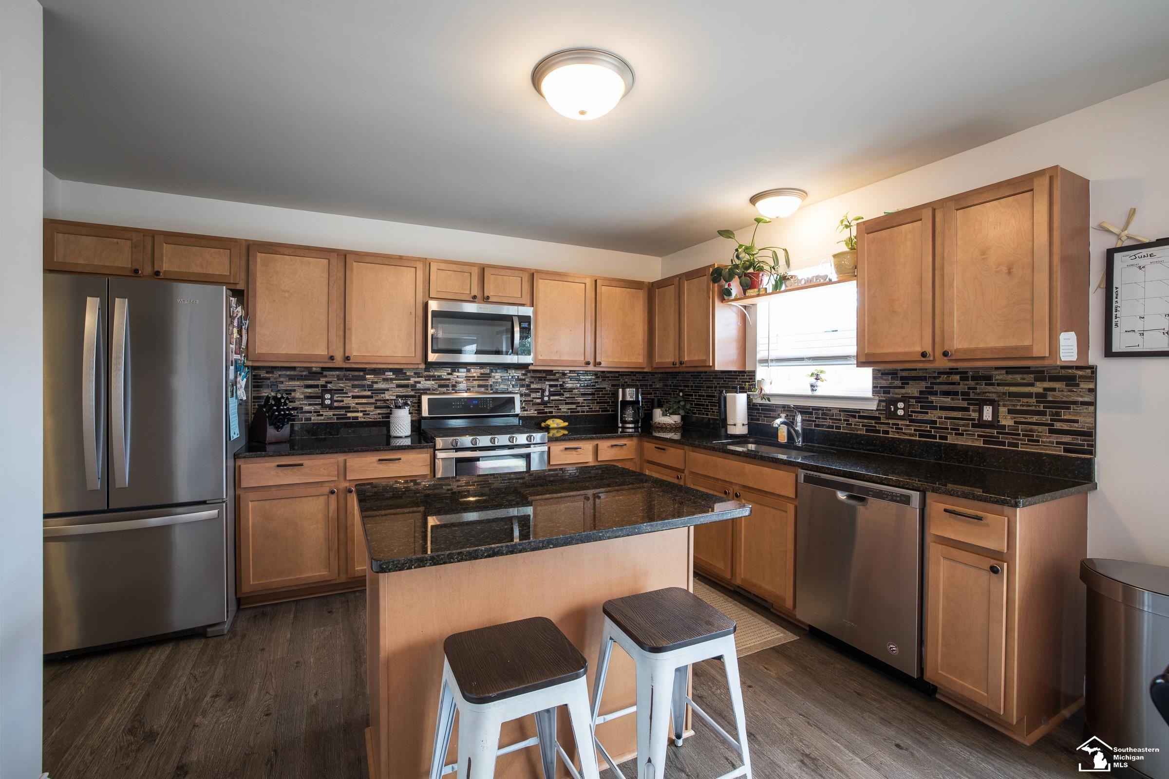 4046 Stone Post Road Newport, MI 48166 - Photo 11 of 22