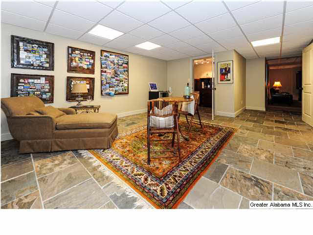 20 Woodhill Road Birmingham, AL 35213 - Photo 18 of 32