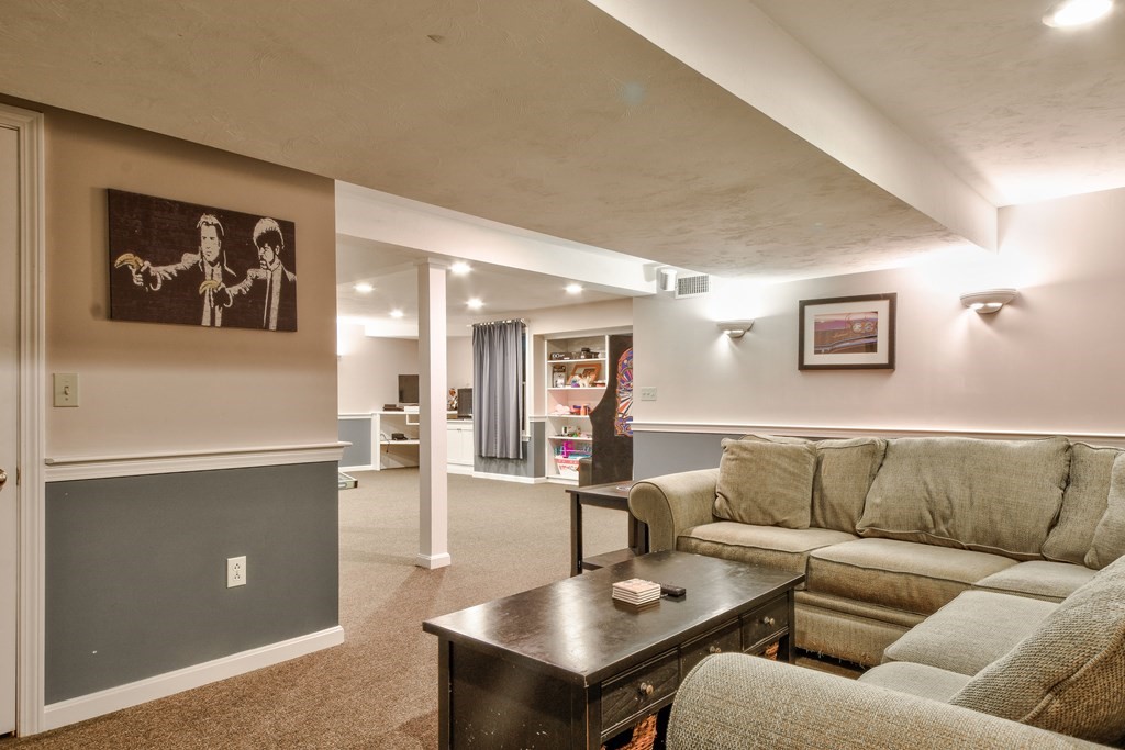 16 Kimball Road Hopkinton, MA 01748 - Photo 26 of 34 Gallery Image 26
