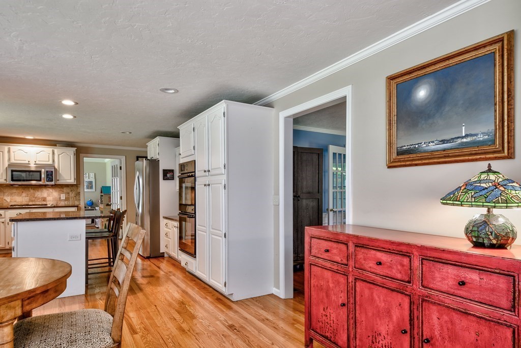 16 Kimball Road Hopkinton, MA 01748 - Photo 7 of 34 Gallery Image 7