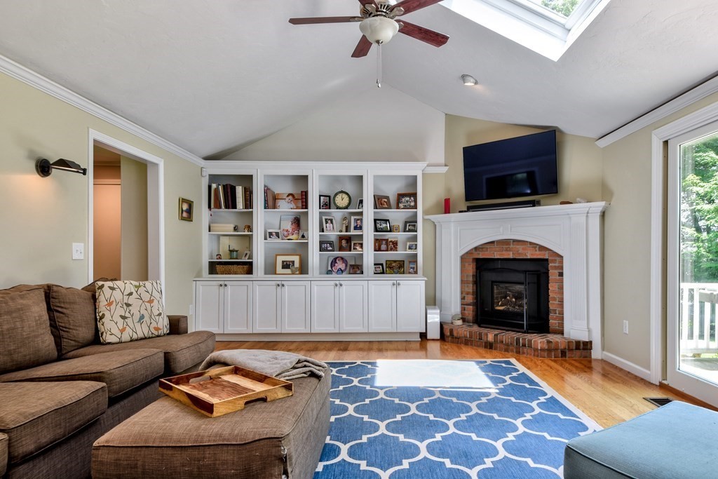 16 Kimball Road Hopkinton, MA 01748 - Photo 9 of 34 Gallery Image 9