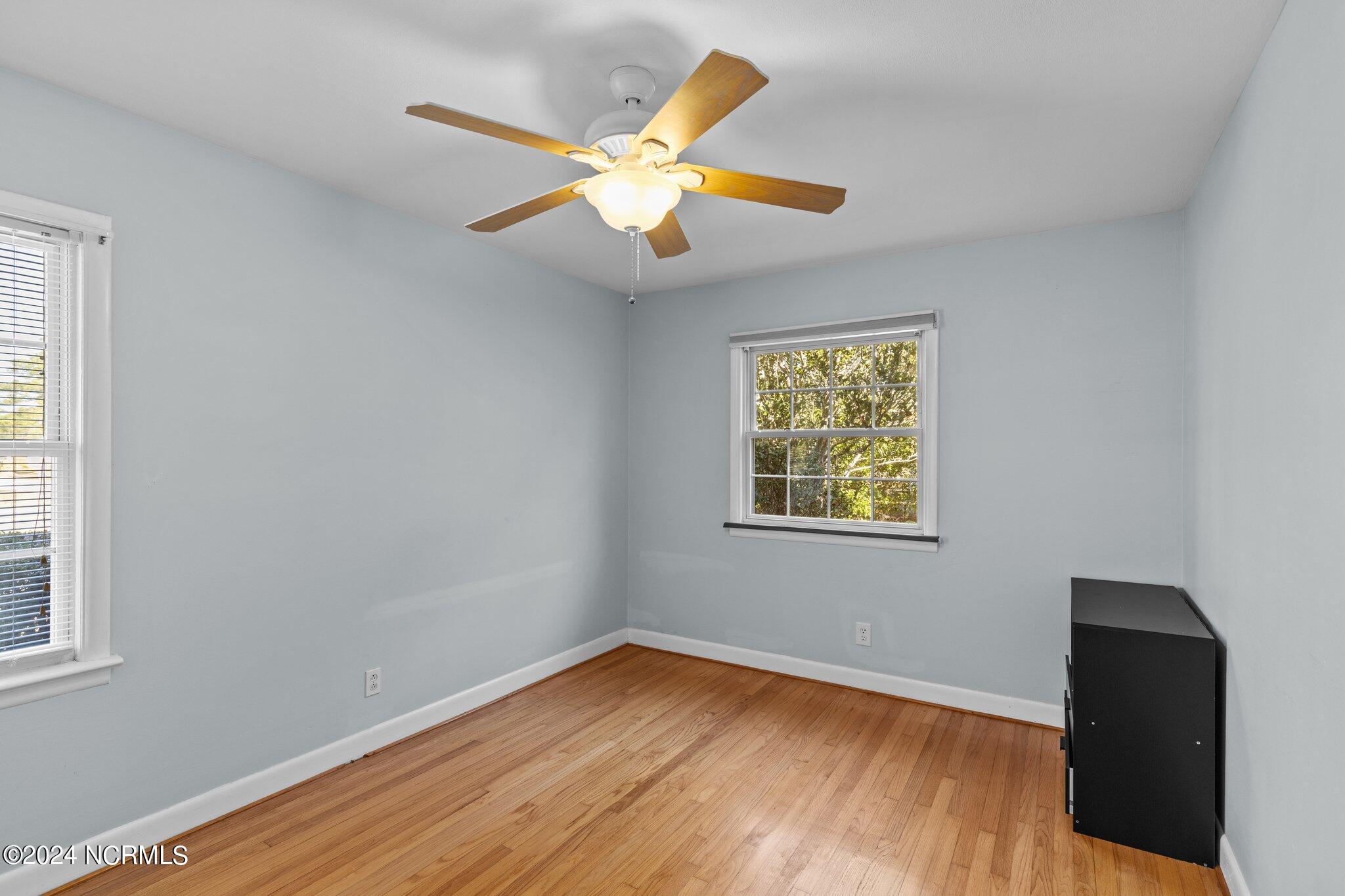 3713 Country Club Road Morehead City, NC 28557 - Photo 16 of 35 Bedroom 1