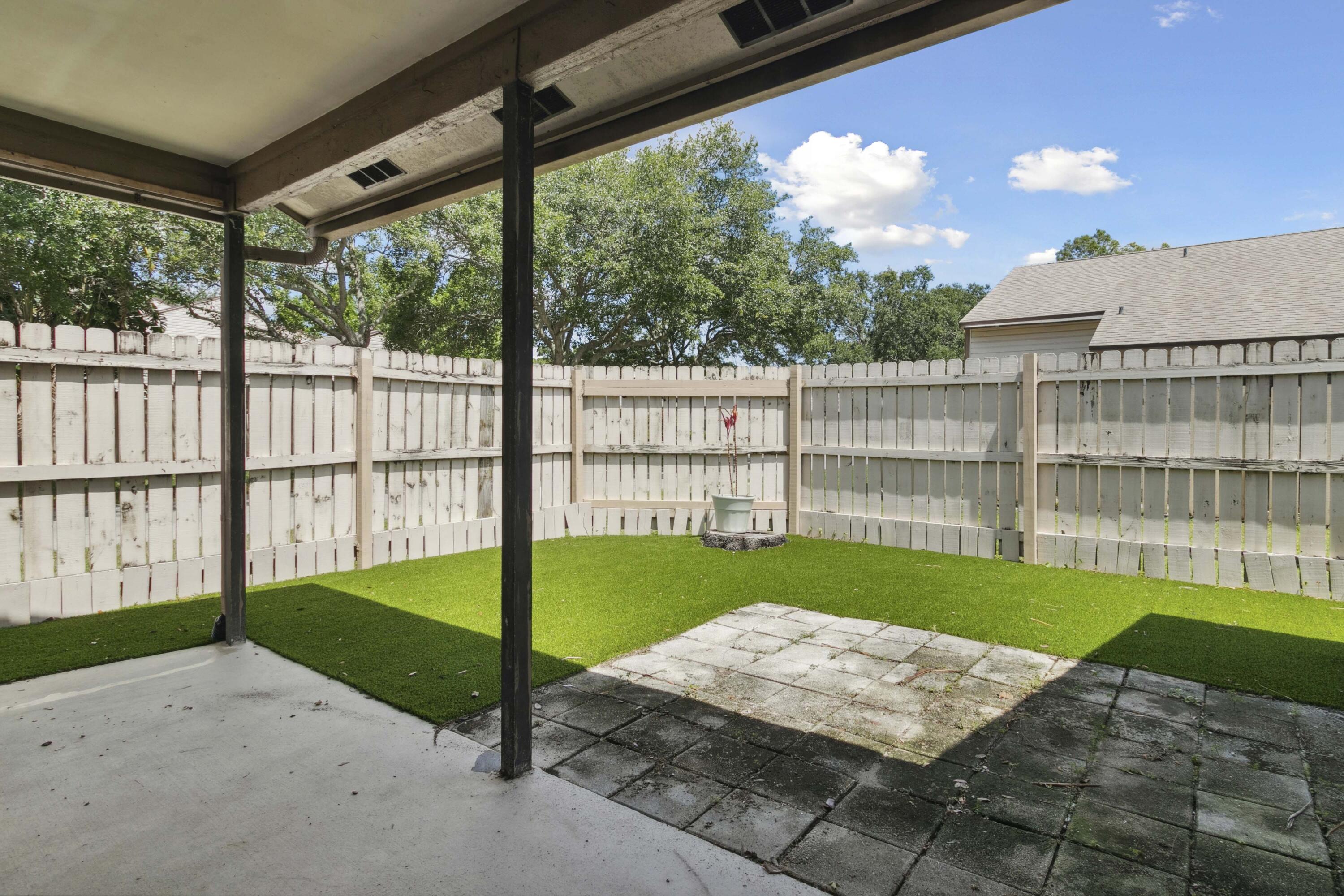 116 Sherwood Circle, Unit 7A Jupiter, FL 33458 - Photo 18 of 29 Backyard