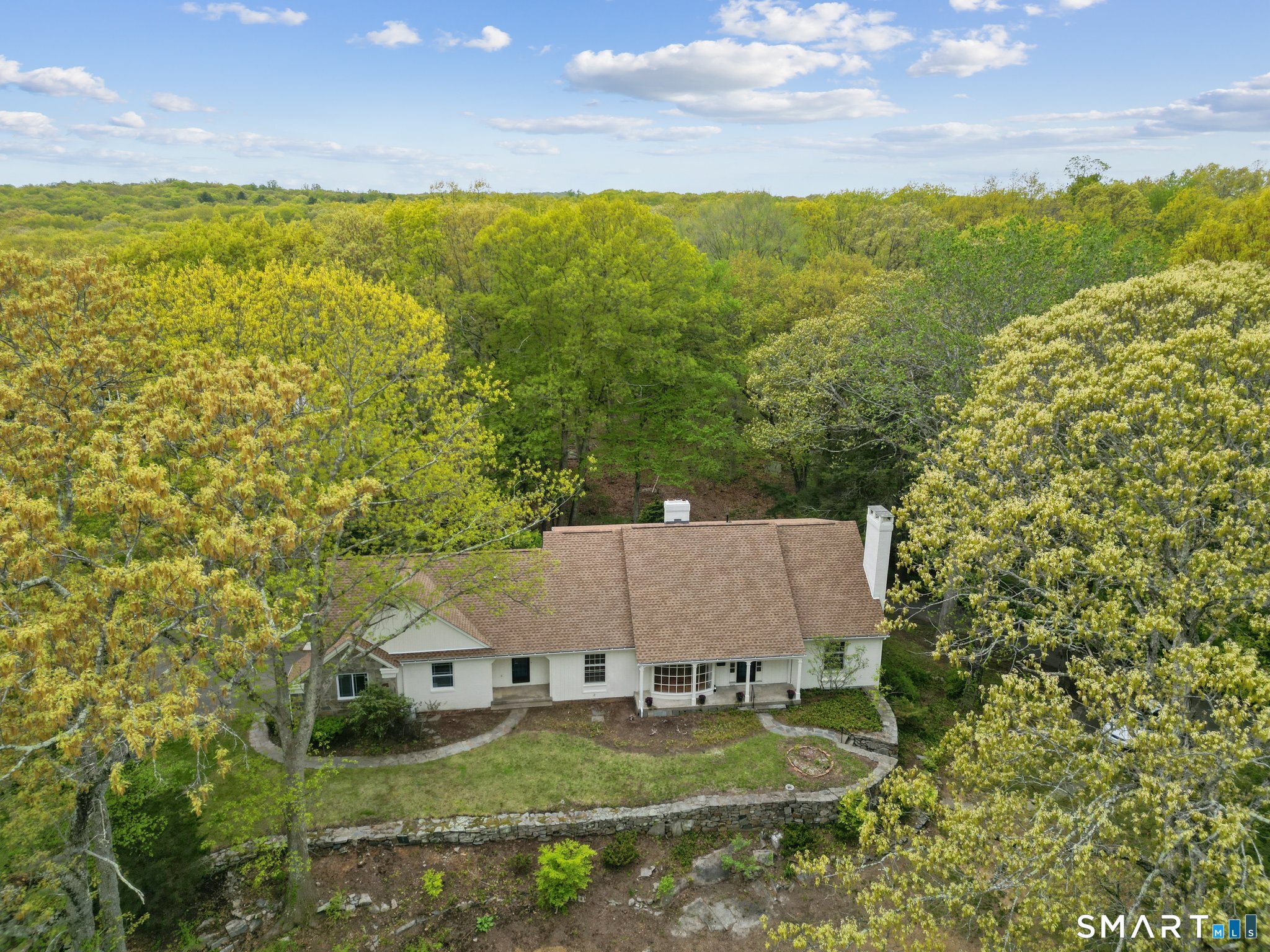 206 Peddlers Road Guilford, CT 06437 - Photo 4 of 29